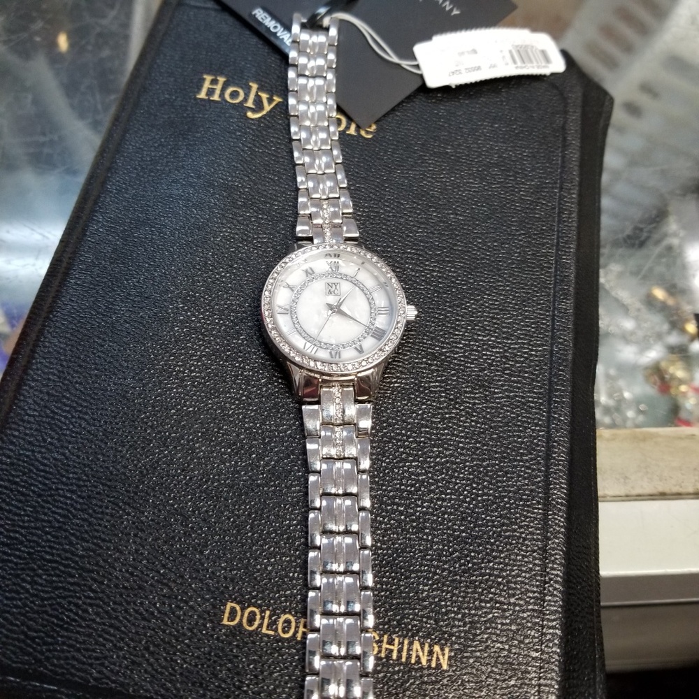 Watch - Picture 2 of 2